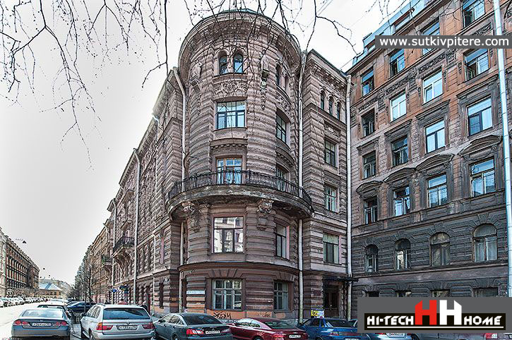 Уникальная квартира посуточно в Санкт-Петербурге на Пушкинской улице 13