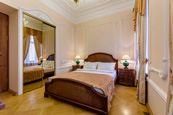 One-bedroom apartments for rent in the center of St. Petersburg on Italianskaya Street