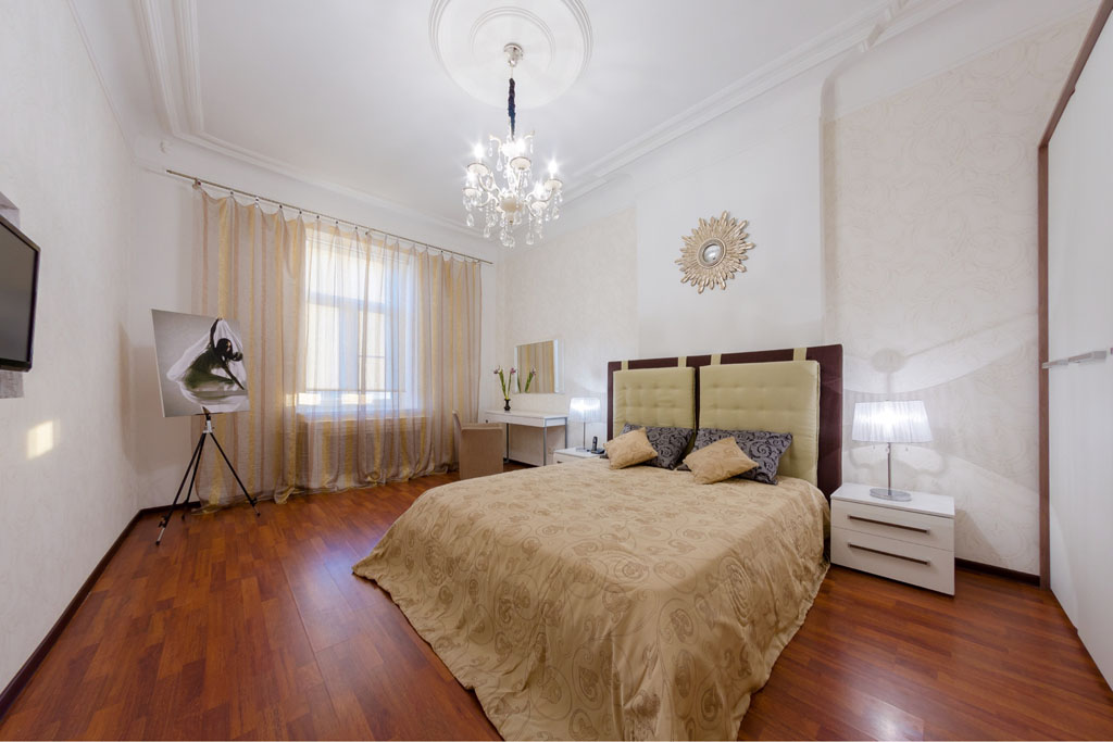 VIP апартаменты посуточно в Санкт-Петербурге на Невском проспекте 173