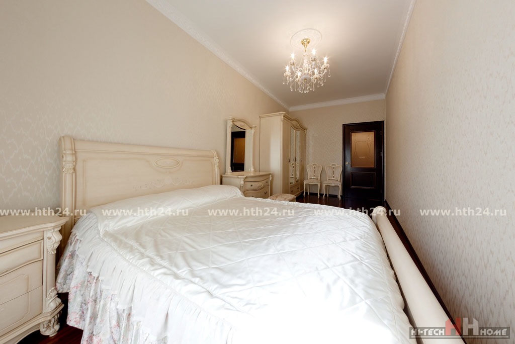 VIP apartment for rent in St. Petersburg on Nevsky 79